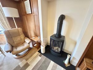 Photo 13- click for photo gallery